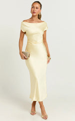 Menette Midi Dress - Short Sleeve Low Back Dress in Butter
