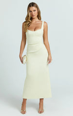 Benita Midi Dress - Scoop Neck Ruched Fitted Dress in Lemon