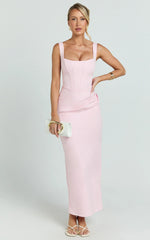 Karlie Maxi Dress - Scoop Neck Fitted Dress in Pink
